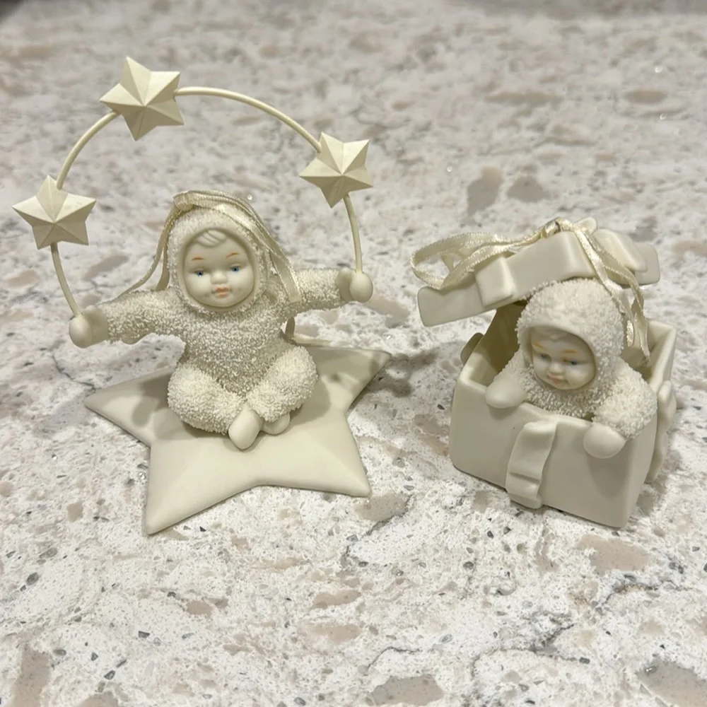 DEPT. 56~OFFERING~2 VINTAGE~SNOW BABIES ORNAMENTS~HAS RIBBON & READY TO HANG~G14